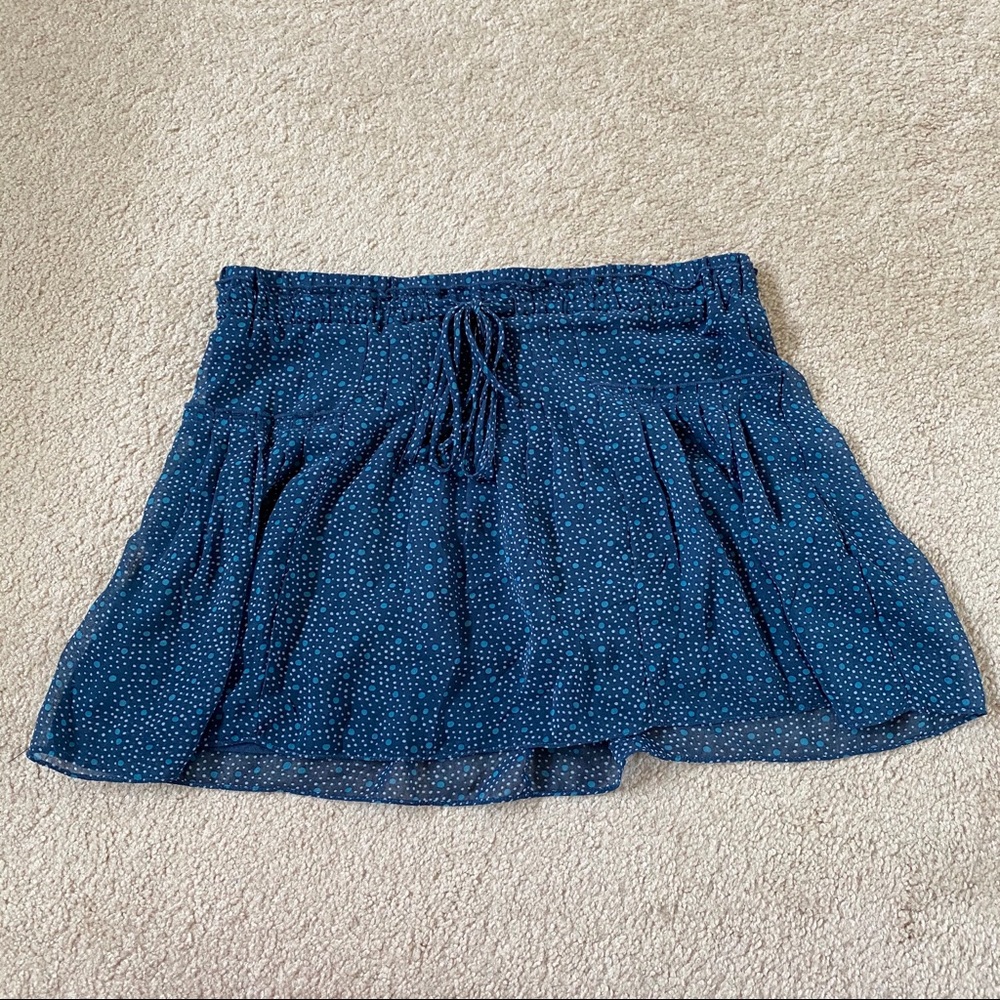 Blue spotted print skirt